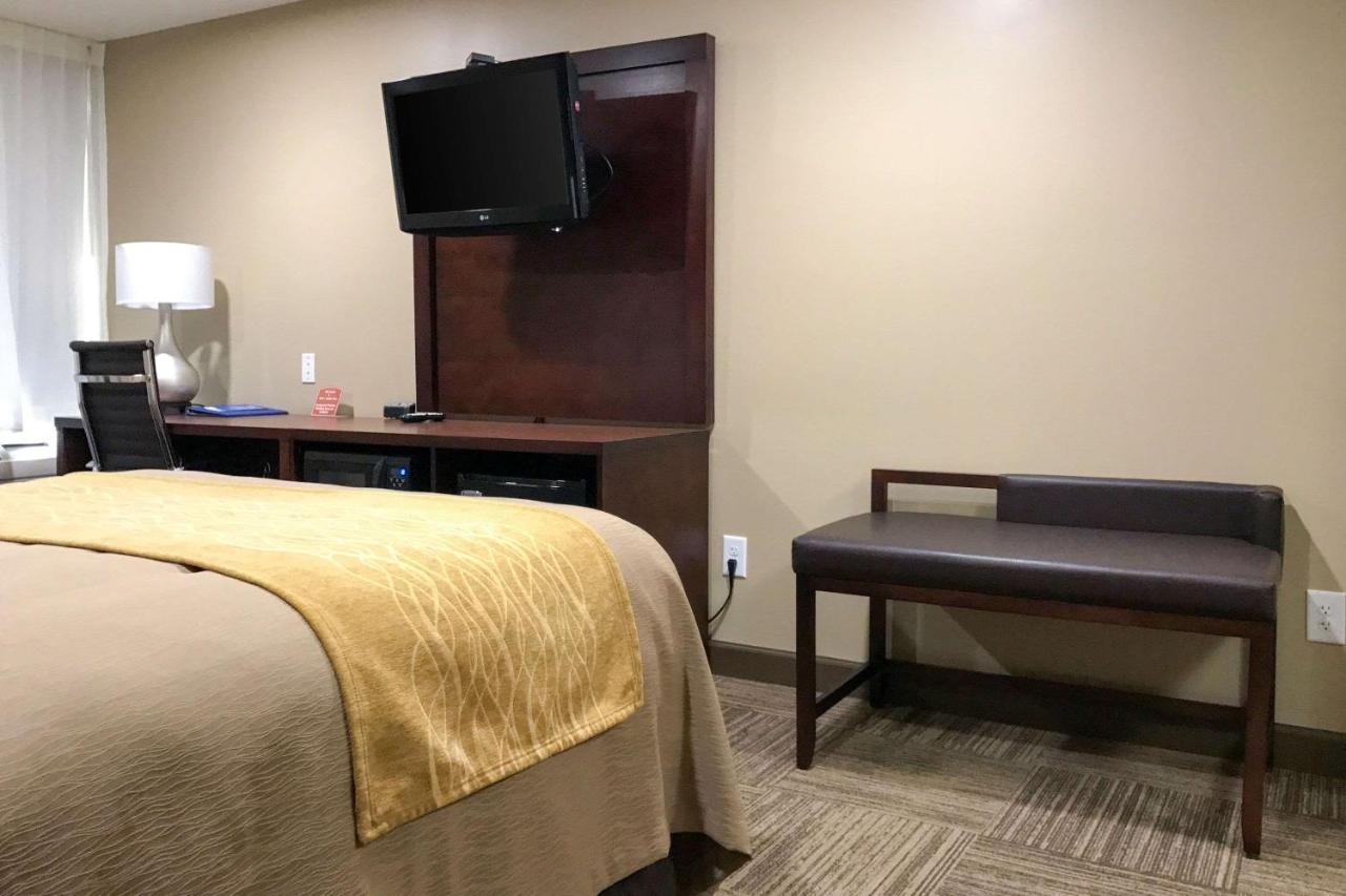 Giles Hotel Inn And Suites Pulaski Εξωτερικό φωτογραφία