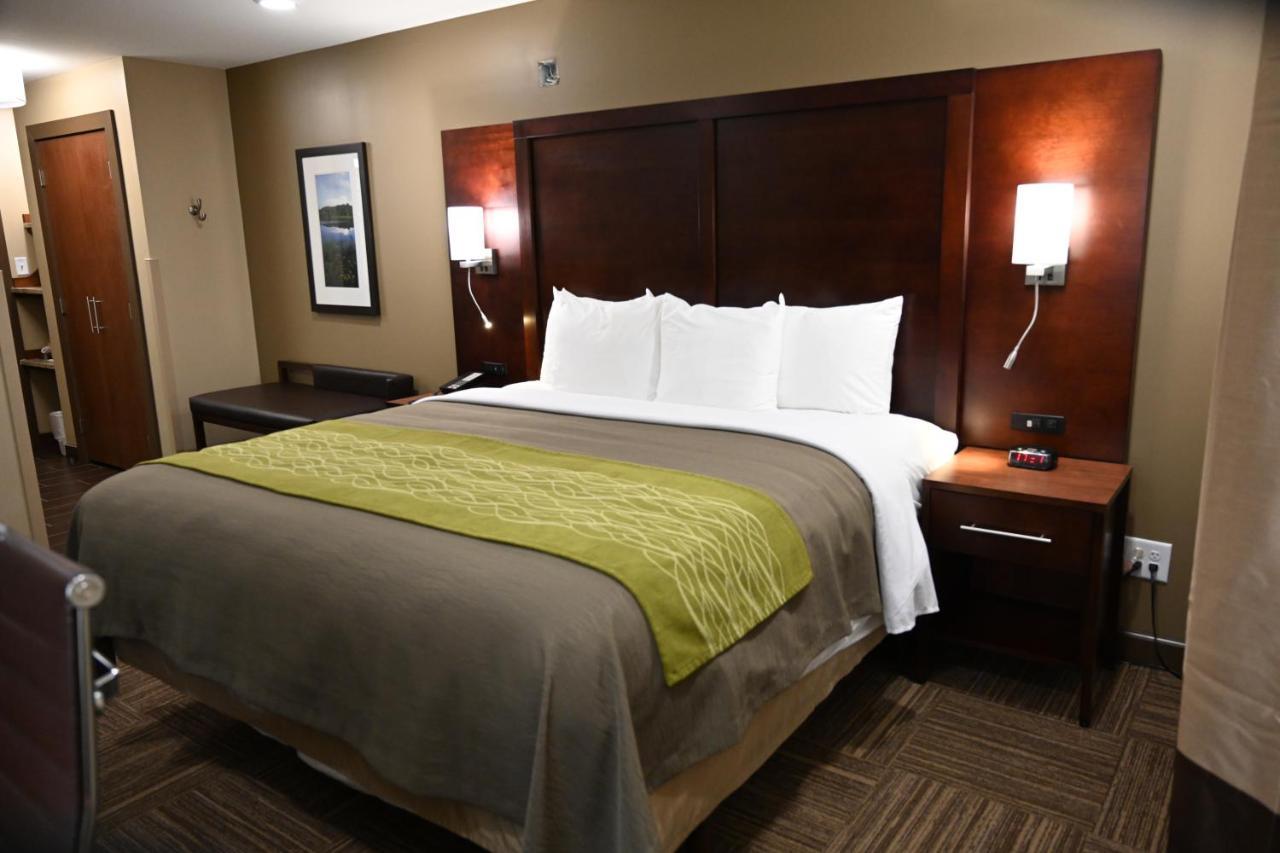 Giles Hotel Inn And Suites Pulaski Εξωτερικό φωτογραφία