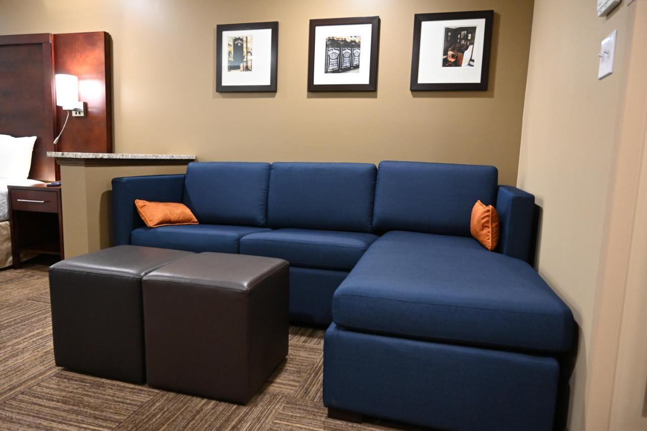 Giles Hotel Inn And Suites Pulaski Εξωτερικό φωτογραφία