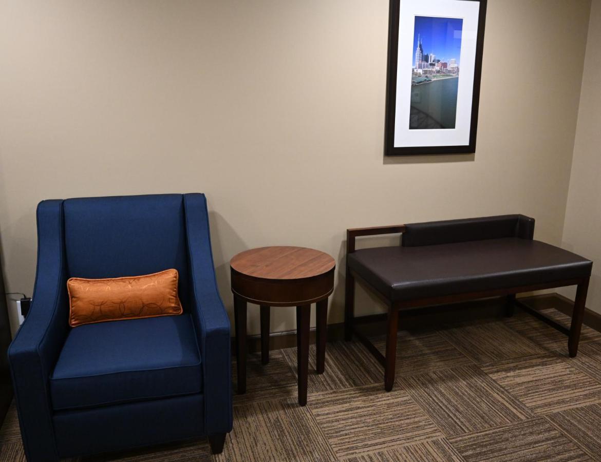 Giles Hotel Inn And Suites Pulaski Εξωτερικό φωτογραφία