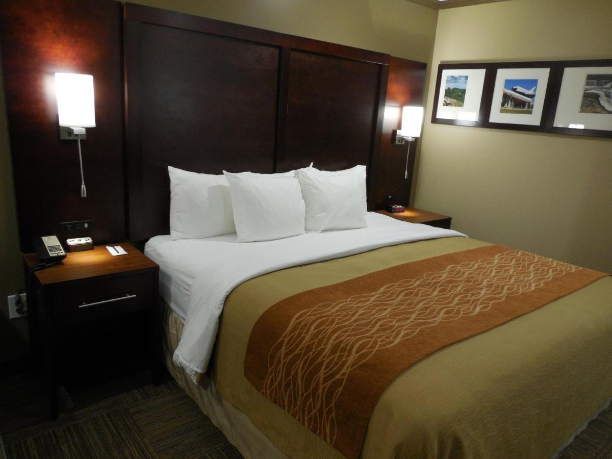 Giles Hotel Inn And Suites Pulaski Εξωτερικό φωτογραφία